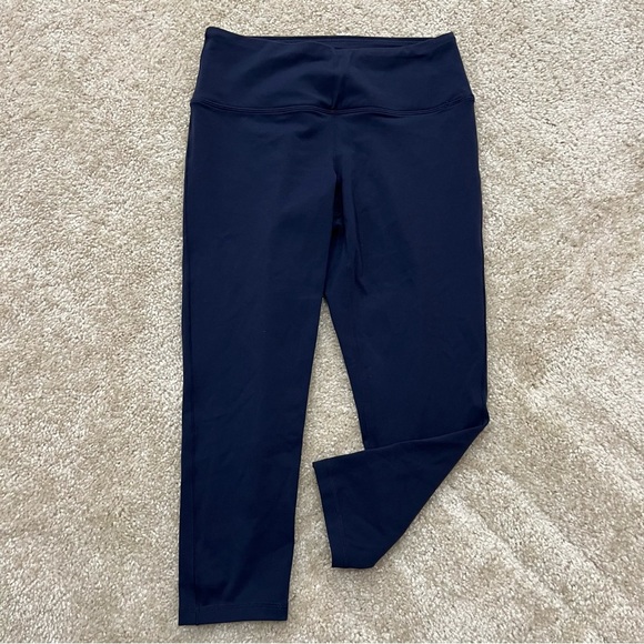 prAna Capri Yoga Active Pants Leggings Navy Blue Size Medium Gym, - Picture 1 of 15